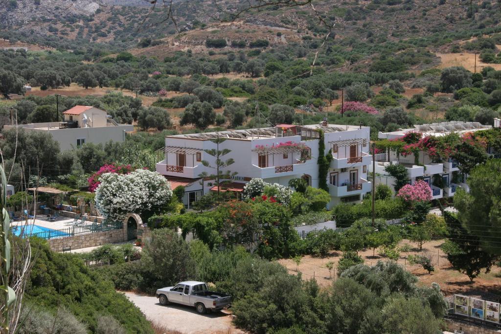 Armonia Hotel Матала Экстерьер фото